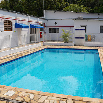 alojamento-piscina_336x336
